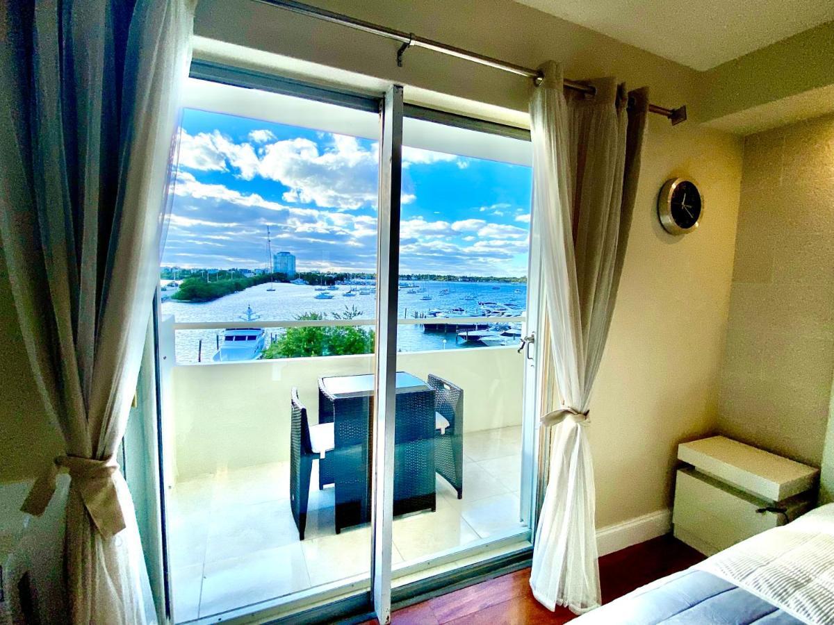 Modern Waterfront Apartment With Miami Skyline View, Free Parking 5 Mins Drive To Miami Beach Dış mekan fotoğraf