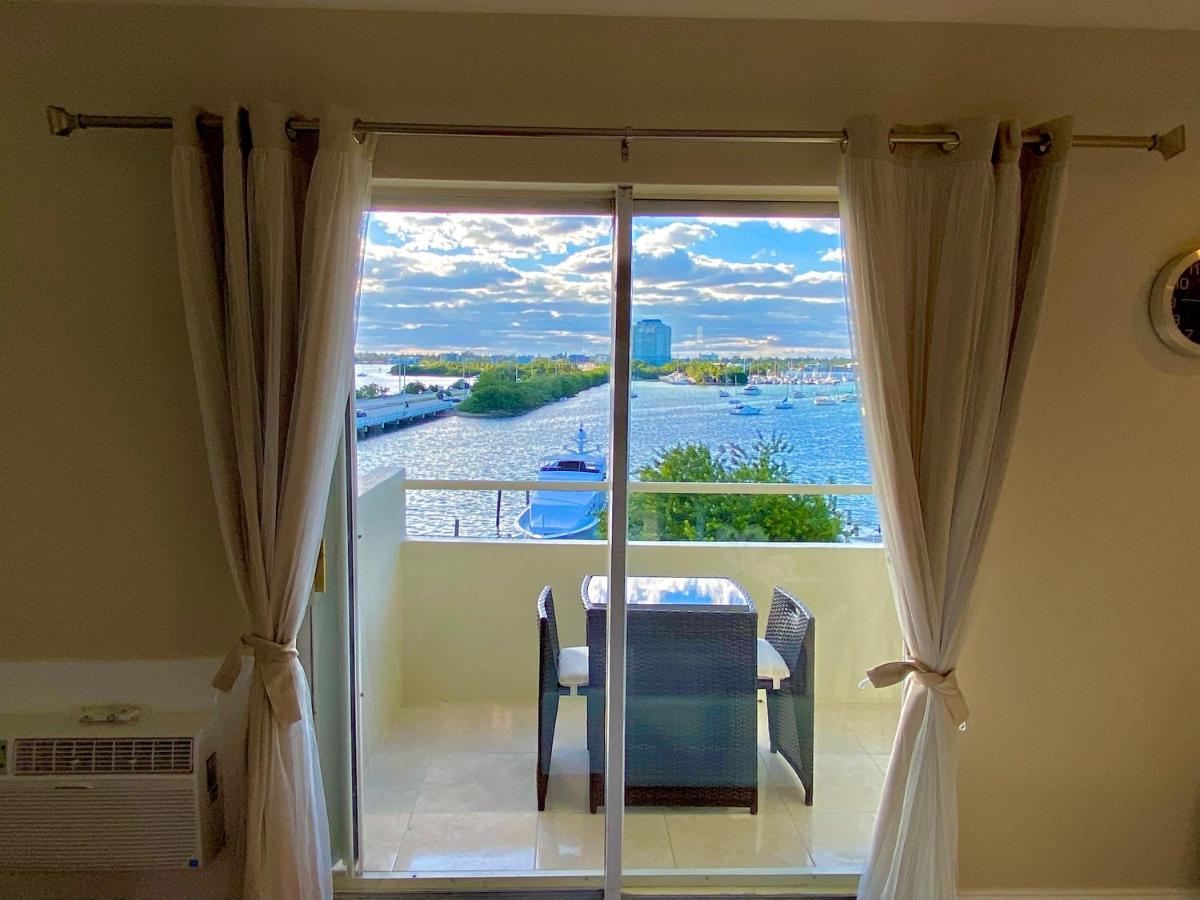Modern Waterfront Apartment With Miami Skyline View, Free Parking 5 Mins Drive To Miami Beach Dış mekan fotoğraf