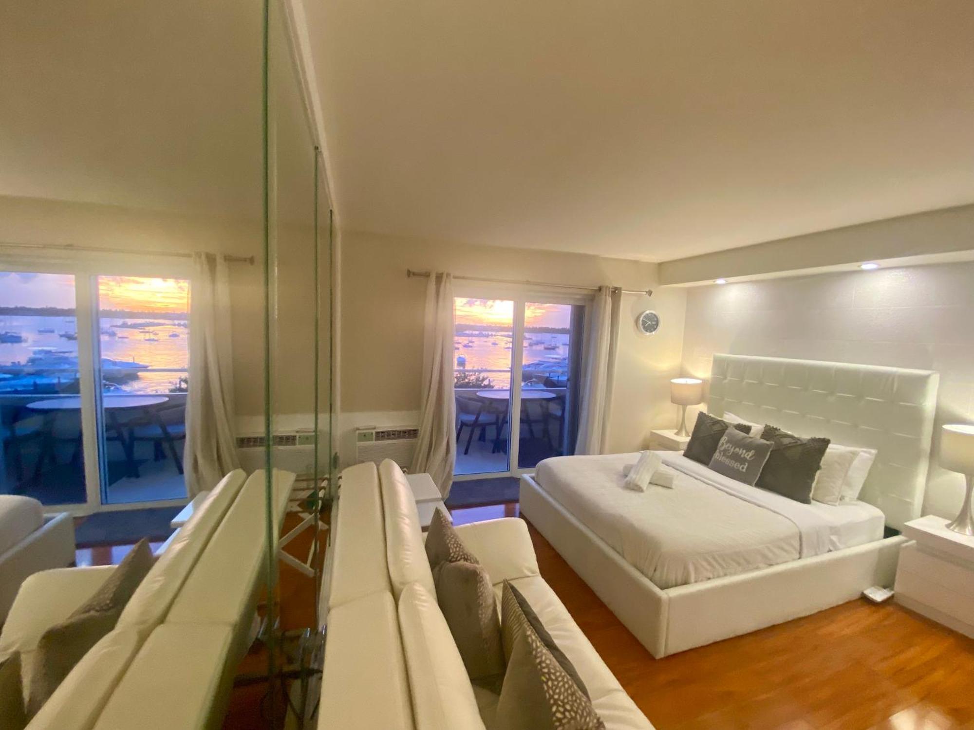Modern Waterfront Apartment With Miami Skyline View, Free Parking 5 Mins Drive To Miami Beach Dış mekan fotoğraf
